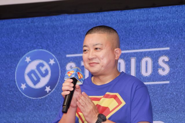 中島健人、クラーク・ケントならぬ“クラーク・ケンティー”に！『スーパーマン』スペシャルファンイベント（5枚目）