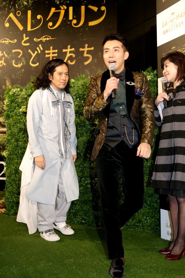 ティム・バートン監督が来日！ピース又吉が宙を舞う!?フォトギャラリー（4枚目）