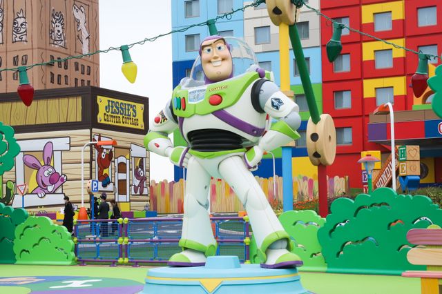 カラフル！「東京ディズニーリゾート・トイ・ストーリーホテル」の様子（2枚目）