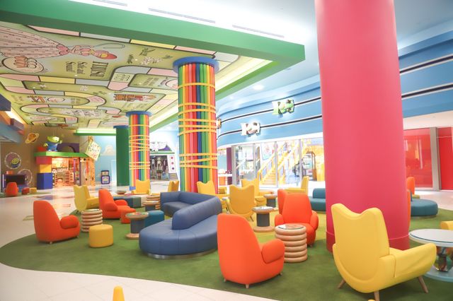 カラフル！「東京ディズニーリゾート・トイ・ストーリーホテル」の様子（7枚目）