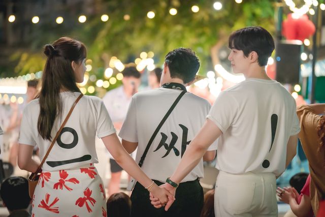 ジュノ＆ユナがラブラブ！大ヒット韓ドラ「キング・ザ・ランド」場面写真（4枚目）