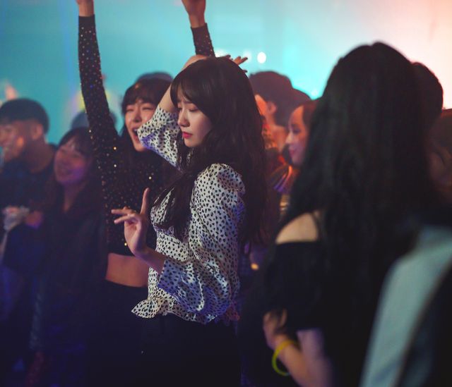 ジュノ＆ユナがラブラブ！大ヒット韓ドラ「キング・ザ・ランド」場面写真（14枚目）