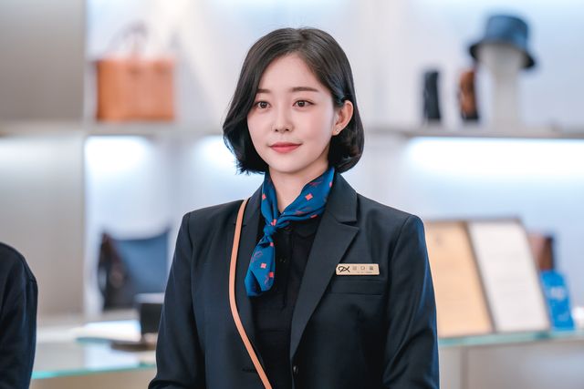 ジュノ＆ユナがラブラブ！大ヒット韓ドラ「キング・ザ・ランド」場面写真（18枚目）