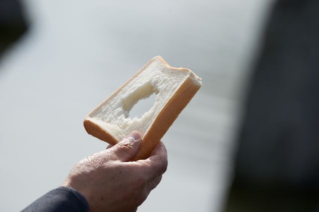 堂本剛が一発勝負で描いた巨大な○！映画『まる』に登場する多種多様な“まる”たち（2枚目）