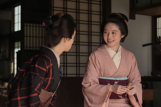 ヘブン（トミー・バストウ）宛ての手紙が…朝ドラ「ばけばけ」第119回の場面写真（4枚目）