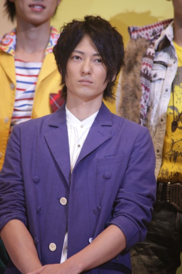 『劇場版 仮面ライダーウィザード in マジックランド』『劇場版 獣電戦隊キョウリュウジャー ガブリンチョ・オブ・ミュージック』完成披露ギャラリー（2枚目）