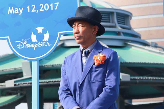 木梨憲武「55歳ですが、最高です！」東京ディズニーシー新アトラクション「ニモ＆フレンズ・シーライダー」フォトギャラリー（3枚目）