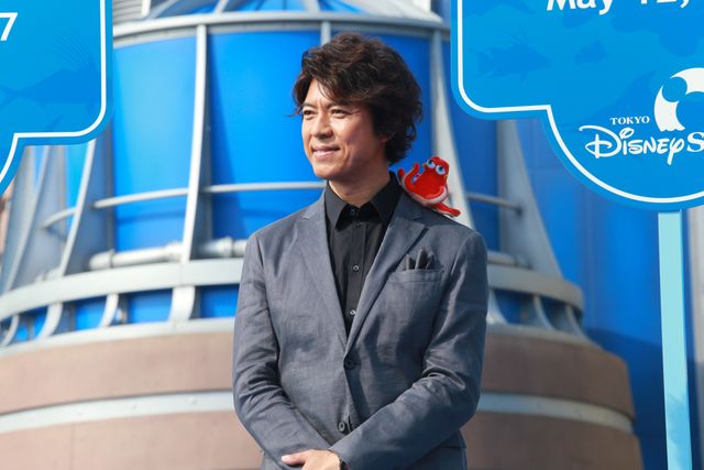 木梨憲武「55歳ですが、最高です！」東京ディズニーシー新アトラクション「ニモ＆フレンズ・シーライダー」フォトギャラリー（4枚目）