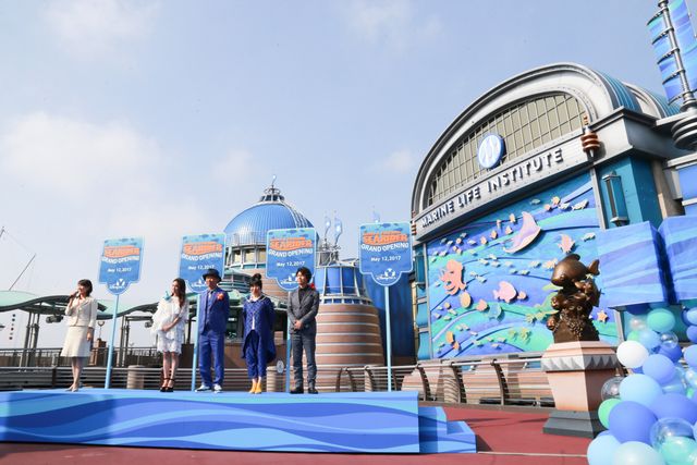 木梨憲武「55歳ですが、最高です！」東京ディズニーシー新アトラクション「ニモ＆フレンズ・シーライダー」フォトギャラリー（7枚目）