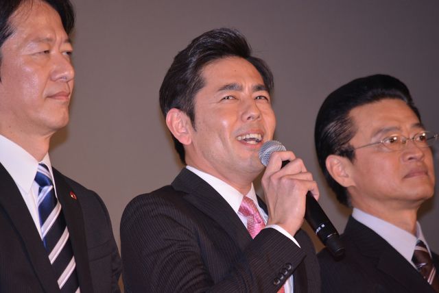 ミッチーが仲間由紀恵をエスコート！『相棒－劇場版IV－』東京プレミアイベントフォトギャラリー（32枚目）