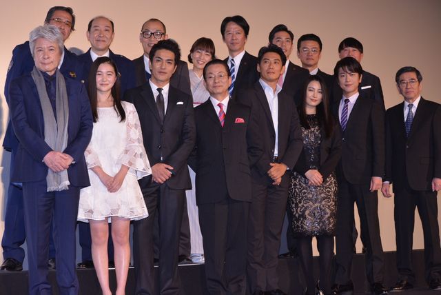 ミッチーが仲間由紀恵をエスコート！『相棒－劇場版IV－』東京プレミアイベントフォトギャラリー（41枚目）