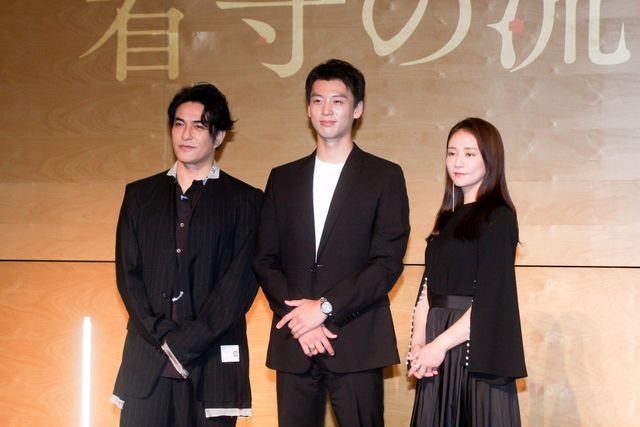 竹内涼真×木村文乃×北村一輝、そろって黒の装い！「看守の流儀」会見の様子（13枚目）