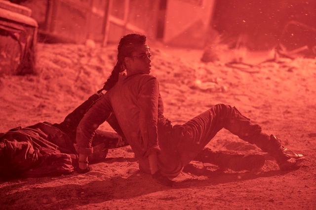 Netflix実写ドラマ「バイオハザード」場面写真（5枚目）