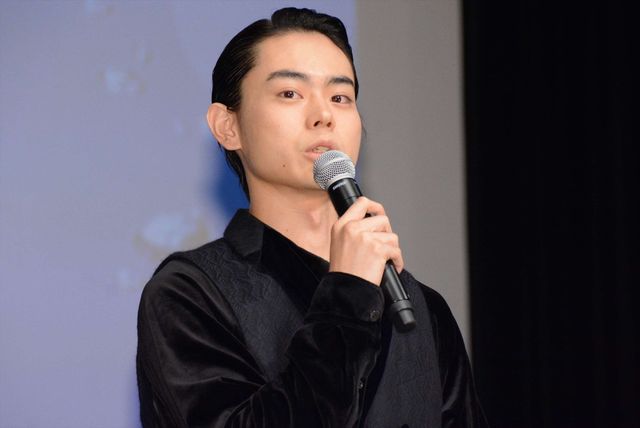 菅田将暉、ジャニーズWEST重岡と仲良すぎ！『溺れるナイフ』イベントフォトギャラリー（11枚目）