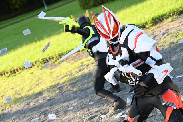 新ゲームはチーム戦！「仮面ライダーギーツ」第5話「邂逅IV：デュオ神経衰弱」（4枚目）