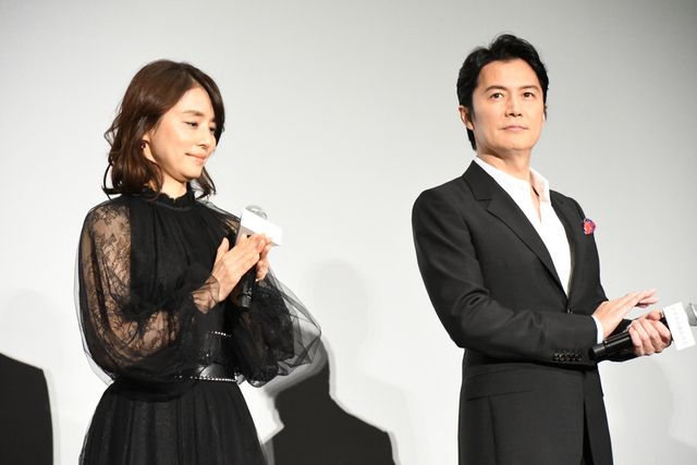 福山雅治＆石田ゆり子、黒の装いで大人の色香　『マチネの終わりに』公開記念舞台あいさつ：フォトギャラリー