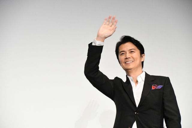 福山雅治＆石田ゆり子、黒の装いで大人の色香　『マチネの終わりに』公開記念舞台あいさつ（3枚目）