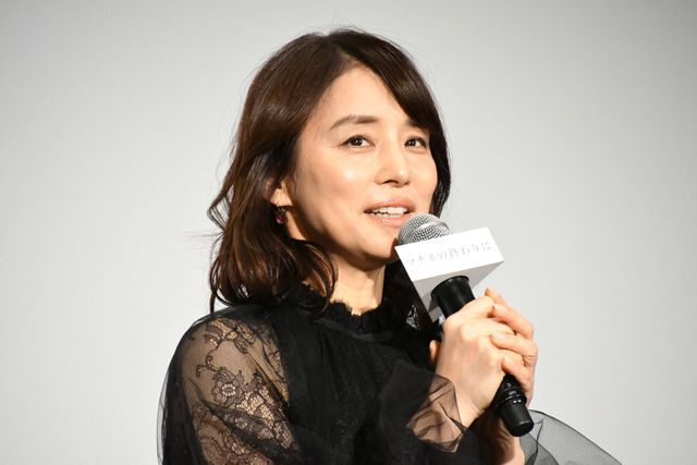 福山雅治＆石田ゆり子、黒の装いで大人の色香　『マチネの終わりに』公開記念舞台あいさつ（13枚目）