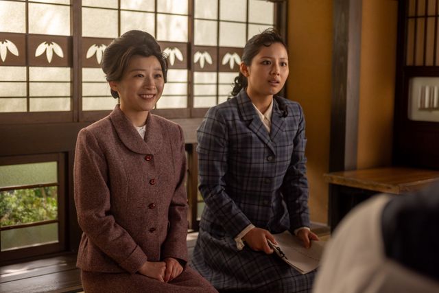 中山先輩（安藤輪子）も正座して…「虎に翼」第22週「女房に惚れてお家繁盛？」第108回（2枚目）