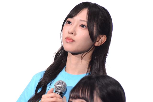 日向坂46・四期生映画が公開！ゼンブ・オブ・トーキョー』公開記念舞台あいさつ（13枚）（8枚目）