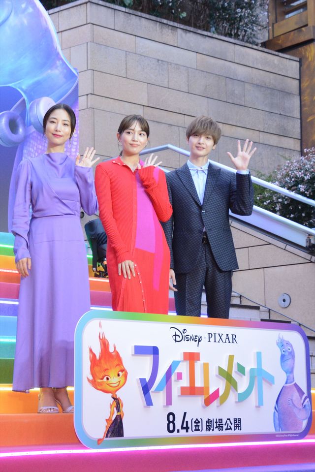 川口春奈×玉森裕太×MEGUMI『マイ・エレメント』フォトセッションの様子：フォトギャラリー