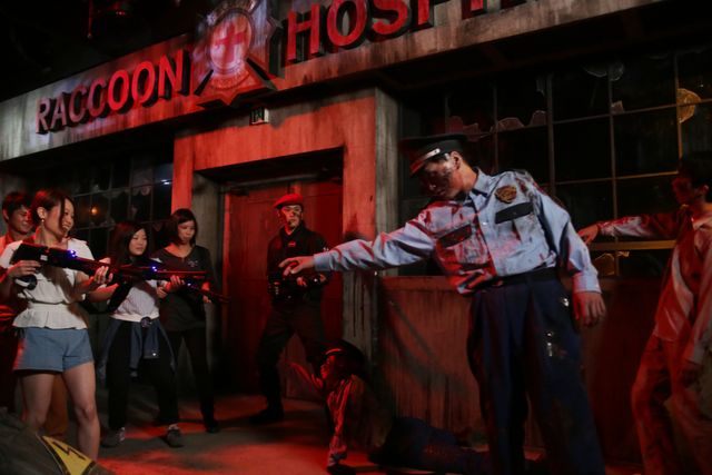 ゾンビ大量発生！小学生以下お断りのUSJ「バイオハザード」アトラクション写真ギャラリー（2枚目）