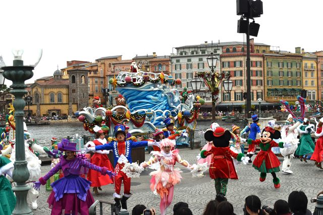 クリスマスムード一色の東京ディズニーリゾートフォトギャラリー（10枚目）