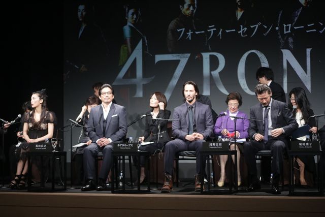 赤西仁が意表を突く…ハリウッドデビュー作『47RONIN』キアヌ・リーヴス来日記者会見フォトギャラリー（8枚目）