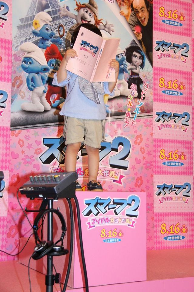 高橋みなみが美脚披露！フォトギャラリー（11枚目）