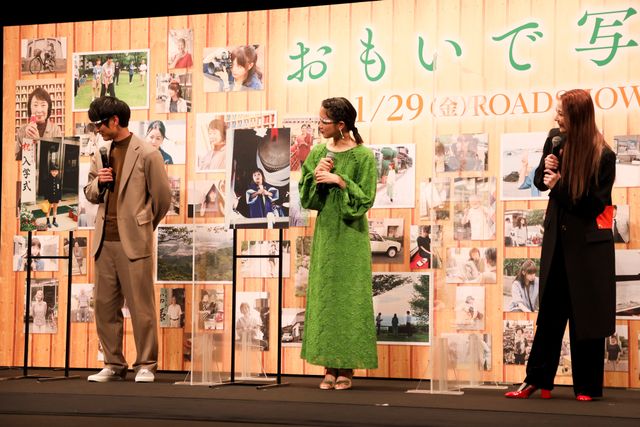 深川麻衣、高良健吾、香里奈が登壇！『おもいで写眞』完成報告会見：フォトギャラリー｜シネマトゥデイ