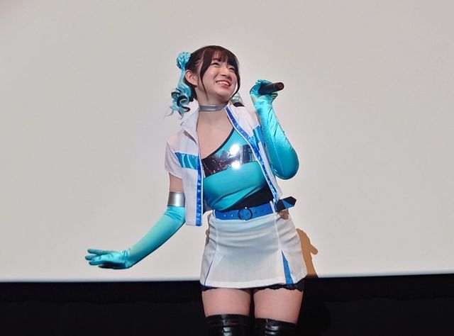 スマートレディ衣装の進藤あまね!『仮面ライダー555 20th パラダイス・リゲインド』応援上映:フォトギャラリー