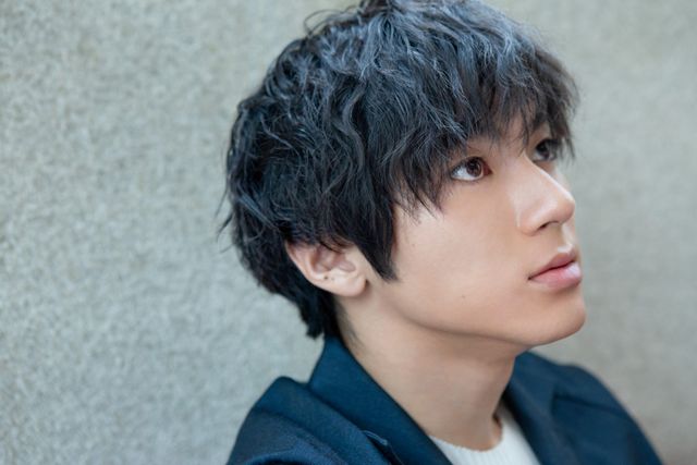 伏し目にした瞬間が美しい！【山田裕貴インタビューカット集】：フォトギャラリー