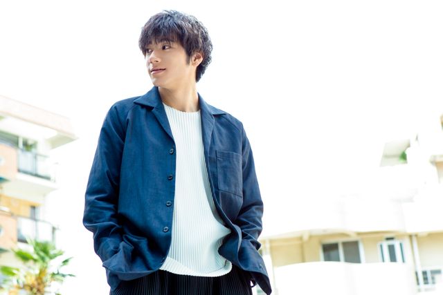 伏し目にした瞬間が美しい！【山田裕貴インタビューカット集】（5枚目）