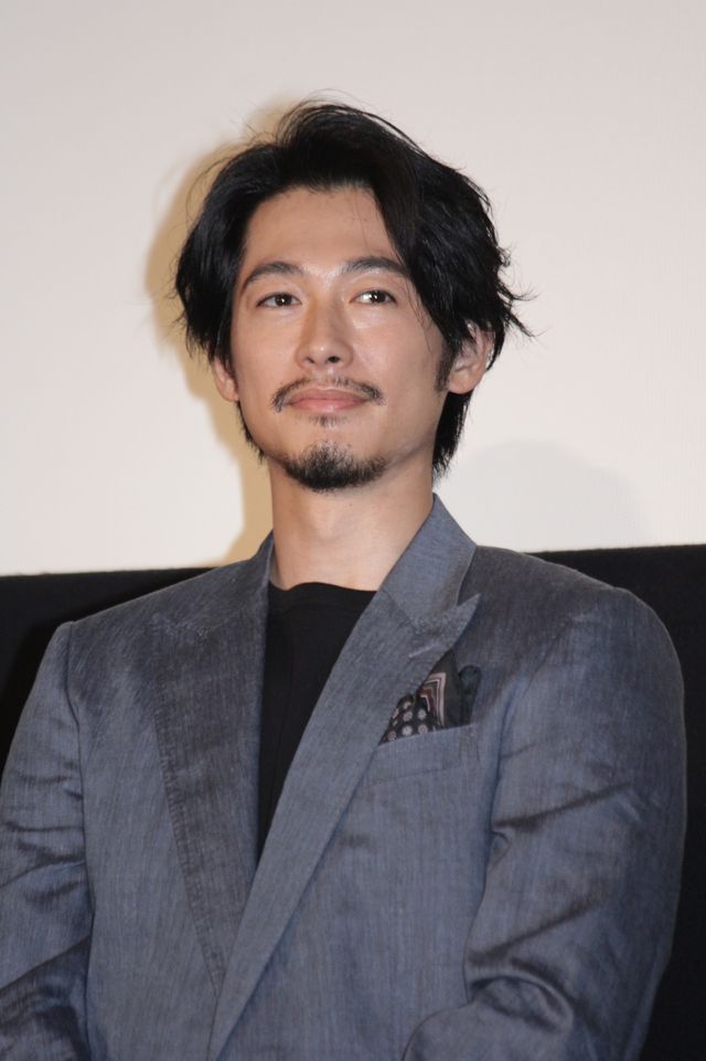 長瀬智也＆ディーン・フジオカの爽やかショット！『空飛ぶタイヤ』大ヒット御礼舞台あいさつ（5枚目）