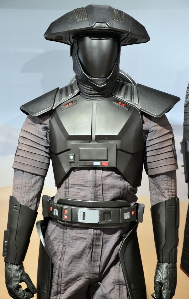 大尋問官、リーヴァも！「オビ＝ワン・ケノービ」衣装が日本初展示（6枚目）