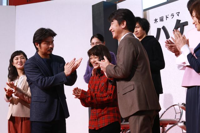 杉咲花、間宮祥太朗、志尊淳ら「ハケン占い師アタル」キャストが和気あいあい！制作発表記者会見（2枚目）