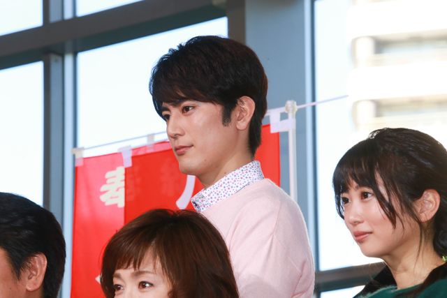 杉咲花、間宮祥太朗、志尊淳ら「ハケン占い師アタル」キャストが和気あいあい！制作発表記者会見（15枚目）