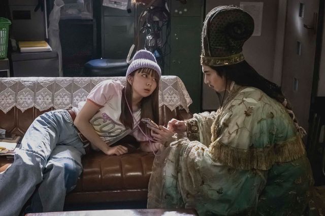 ドラマ「パリピ孔明」第1話場面カット：フォトギャラリー