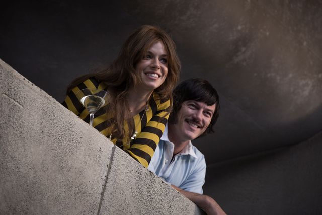 トム・ヒドルストン＆ルーク・エヴァンスが堕落していくセレブに…『ハイ・ライズ』場面写真一挙ギャラリー（5枚目）