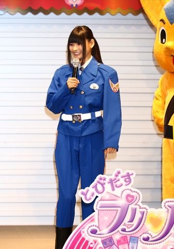 『とびだすプリパラ』人気声優、警官姿で”とびださない”交通安全呼びかけ！フォトギャラリー（7枚目）