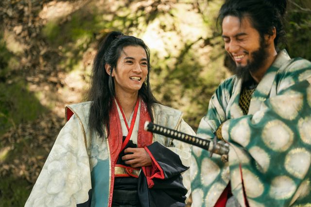 笑顔がいっぱい！『八犬伝』メイキング写真＜全14枚＞：フォトギャラリー