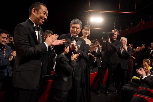 大悟（千鳥）、桑木里夢、是枝裕和監督、綾瀬はるか