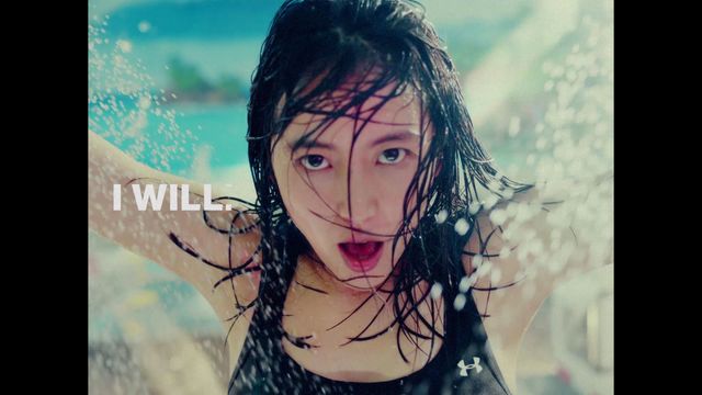 長澤まさみが生着替え、美ボディー披露、湯船にダイブ！（10枚目）