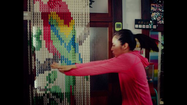 長澤まさみが生着替え、美ボディー披露、湯船にダイブ！（17枚目）