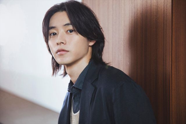 山崎賢人の魅力に接近！【インタビューカット集】（6枚目）