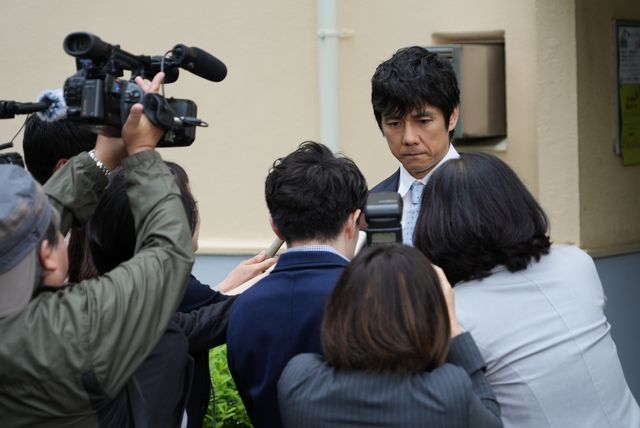 西島秀俊＆宮沢りえが夫婦役！ドラマ「真犯人フラグ」初回場面カット（9枚目）