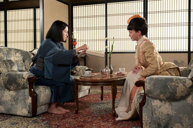 【画像6枚】朝ドラ「風、薫る」りん（見上愛）はシマケン（佐野晶哉）に会って…第24回場面写真（3枚目）