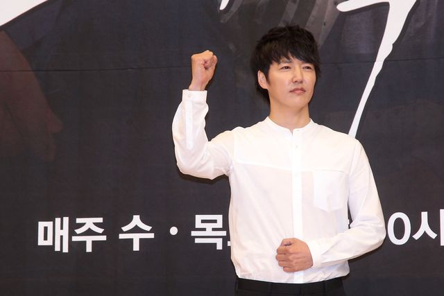 「君の声が聞こえる」ユン・サンヒョン、イ・ボヨンのサバサバした性格が良いとべた褒め<韓国JPICTURES>:フォトギャラリー