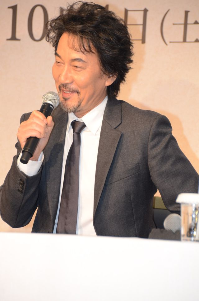 娘役の堀北真希！映画『蜩ノ記』完成報告会見フォトギャラリー（2枚目）