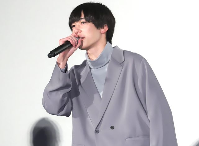 リバイス＆セイバーキャスト登壇！『仮面ライダー　ビヨンド・ジェネレーションズ』舞台あいさつ（12枚目）